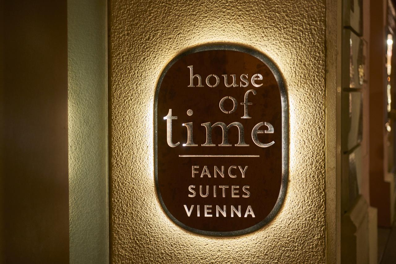 וינה House Of Time - Fancy Suites מראה חיצוני תמונה